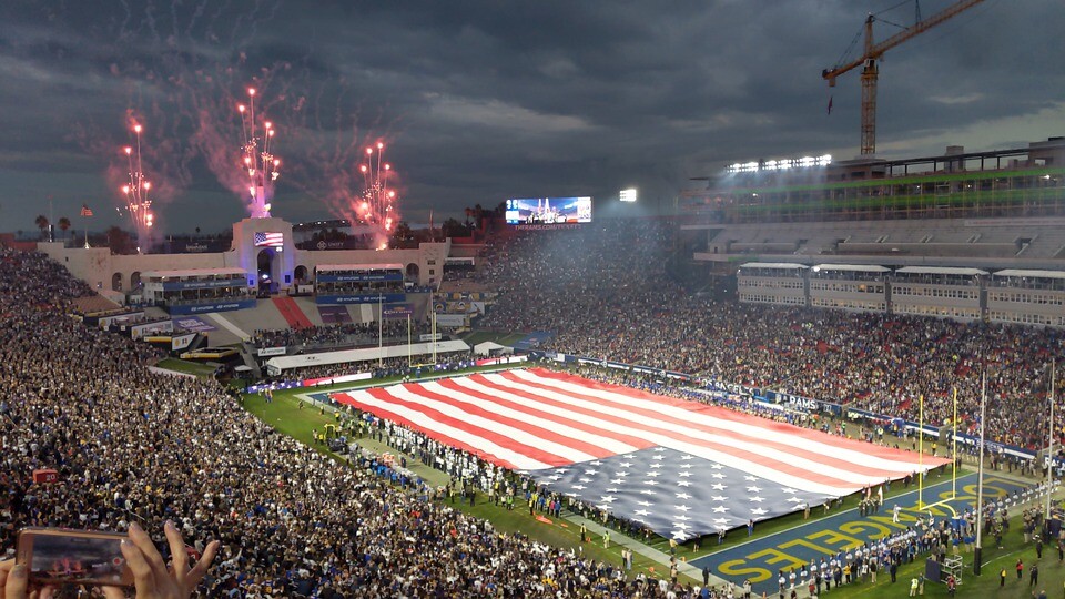 Champion Kansas and Houston kick off the NFL season